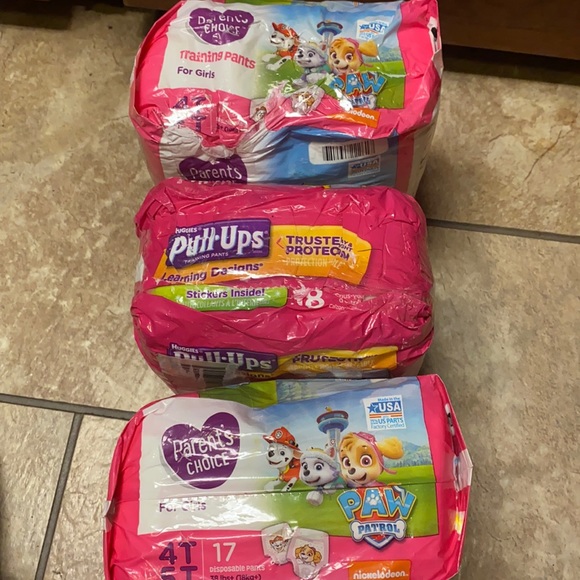 GIRL’S 4T-5T Training Pants - Picture 5 of 5